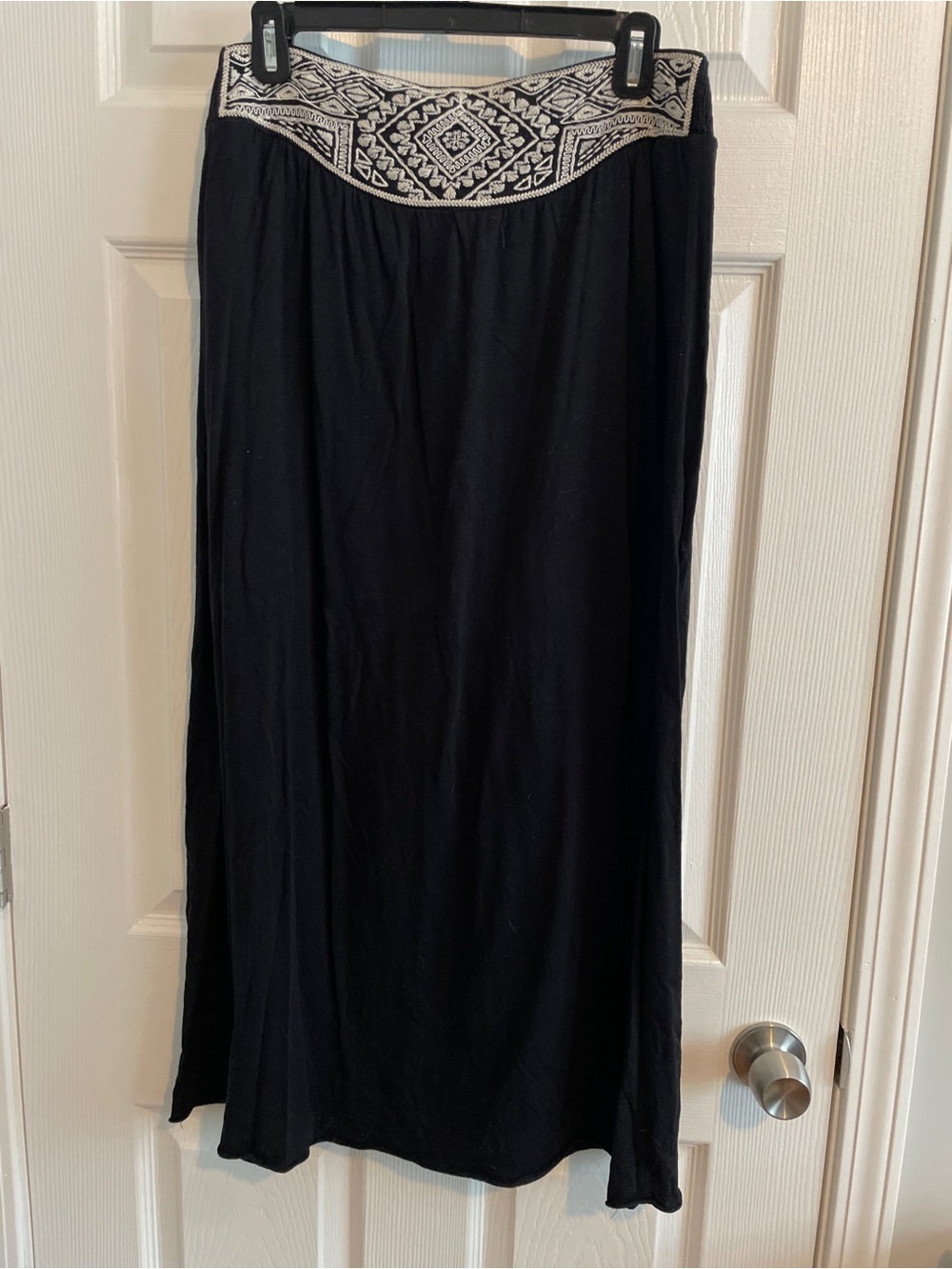 American Eagle Outfitters Black Maxi Skirt with White Embroidered Waist